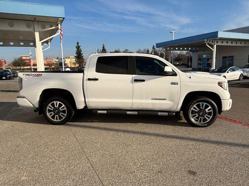 2019 Toyota Tundra SR5