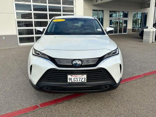 2024 Toyota Venza LE