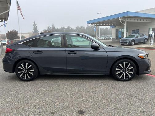 2024 Honda Civic EX-L