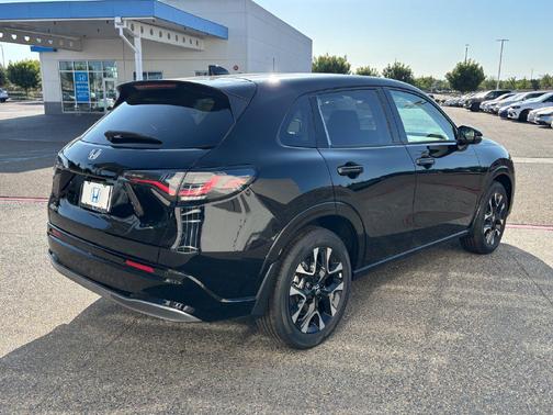 Crystal Black Pearl 2027 Honda HR-V EX-L