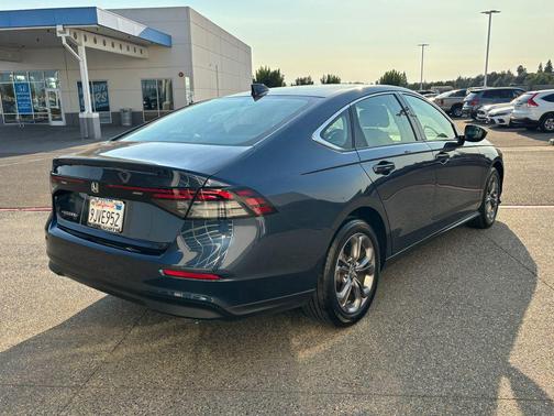 2024 Honda Accord EX 1.5T