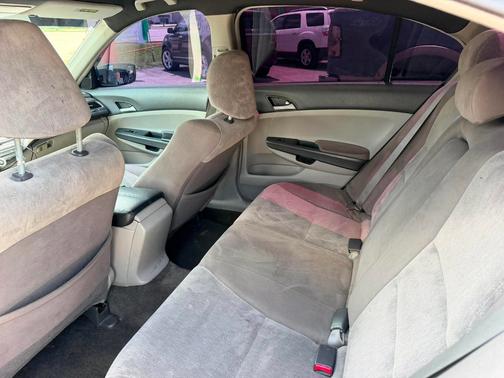 GRAY 2009 Honda Accord LX-P