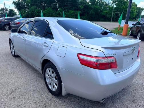 Silver 2008 Toyota Camry LE