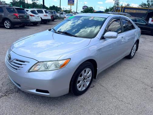 Silver 2008 Toyota Camry LE