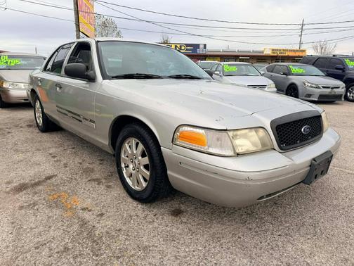 2006 Ford Crown Victoria LX