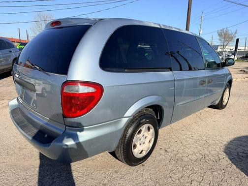 2003 Dodge Grand Caravan SE
