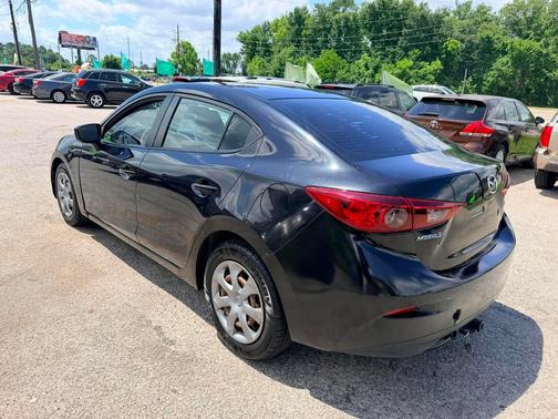 Black 2014 Mazda Mazda3 i Sport