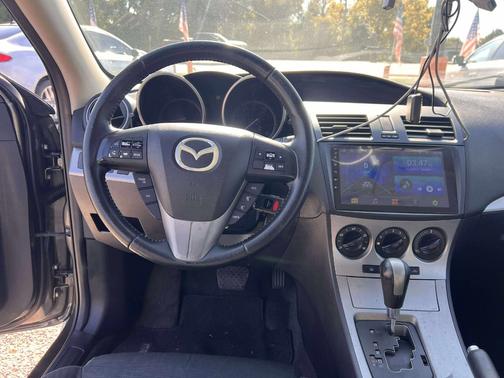 2011 Mazda Mazda3 i Sport