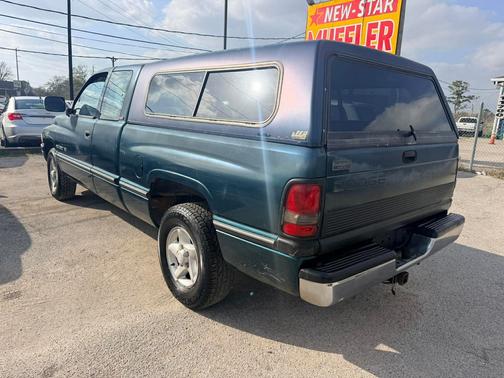 1996 Dodge Ram 1500 Base