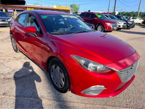 RED 2015 Mazda Mazda3 i Sport