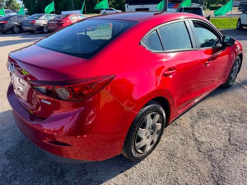 RED 2015 Mazda Mazda3 i Sport
