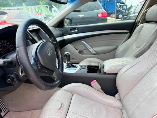 SILVER 2008 INFINITI G37 Sport