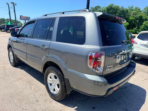 Gray 2008 Honda Pilot VP