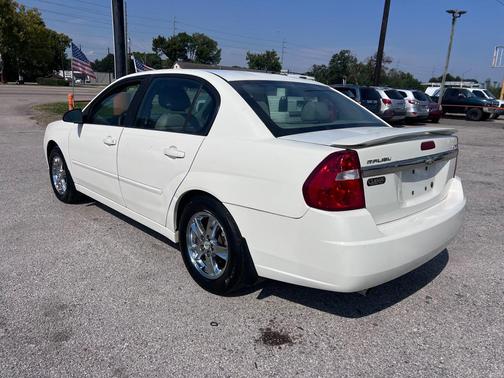 2005 Chevrolet Malibu Base