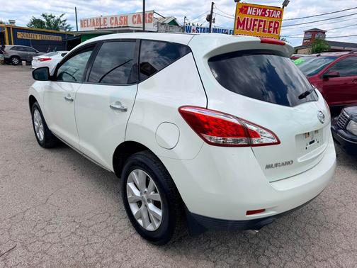 WHITE 2011 Nissan Murano S