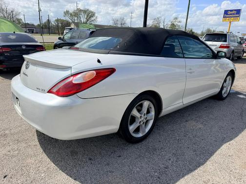 2006 Toyota Camry Solara SE
