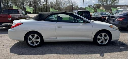 2006 Toyota Camry Solara SE