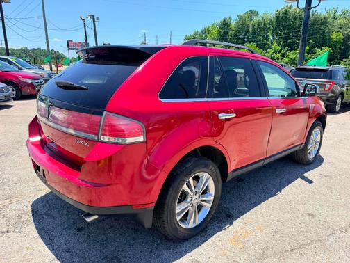 RED 2010 Lincoln MKX