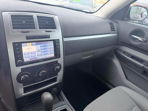 2009 Dodge Charger SXT