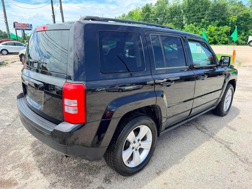 BLACK 2016 Jeep Patriot Sport