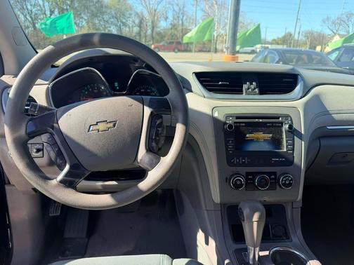 2013 Chevrolet Traverse LS