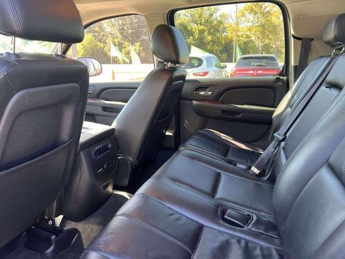 2010 Chevrolet Suburban 1500 LS