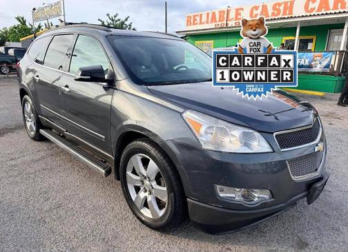 gray 2010 Chevrolet Traverse LTZ