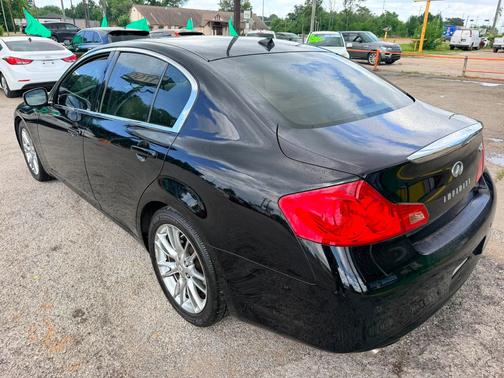 Black 2012 INFINITI G37 Journey