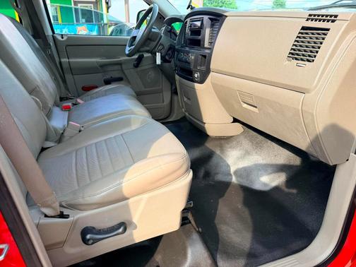 RED 2008 Dodge Ram 1500 ST