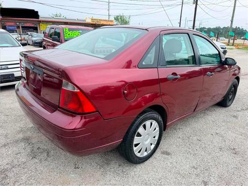 red 2007 Ford Focus ZX4 S