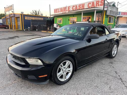 2010 Ford Mustang Premium