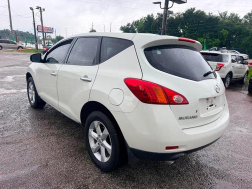 WHITE 2009 Nissan Murano S