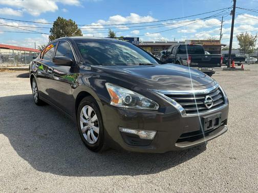 2014 Nissan Altima 