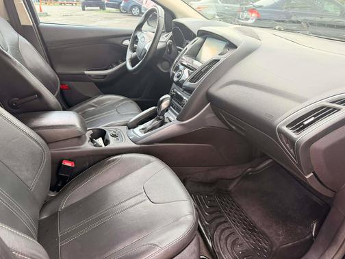 2014 Ford Focus Titanium
