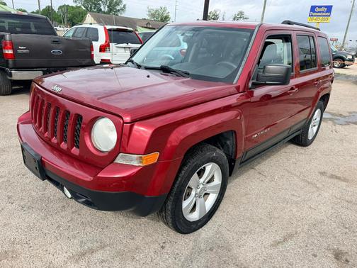 RED 2012 Jeep Patriot Sport