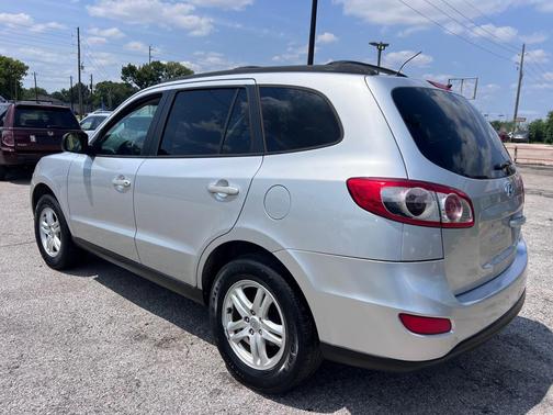 2011 Hyundai SANTA FE GLS