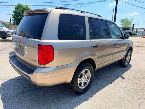 GOLD 2004 Honda Pilot EX-L