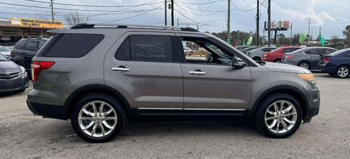2011 Ford Explorer XLT