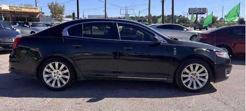 2011 Lincoln MKS Base