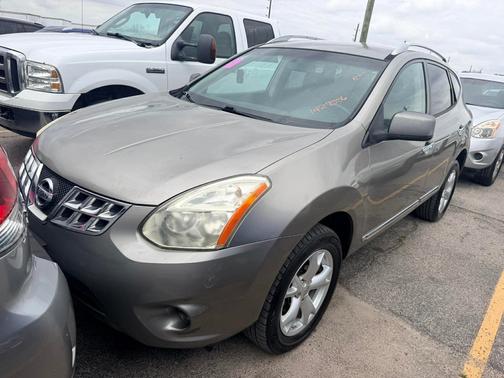 2011 Nissan Rogue SV