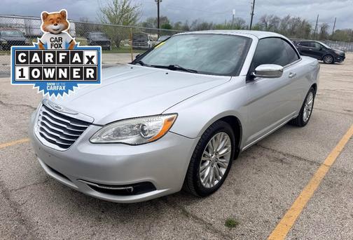 2011 Chrysler 200 Limited