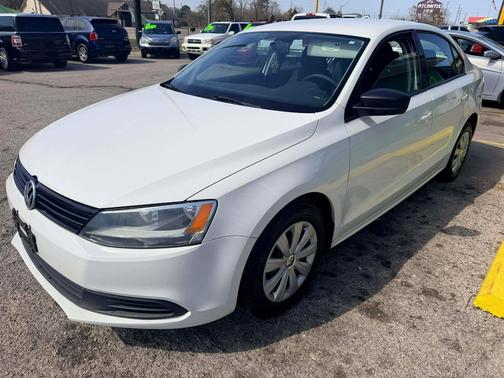 2011 Volkswagen Jetta Base