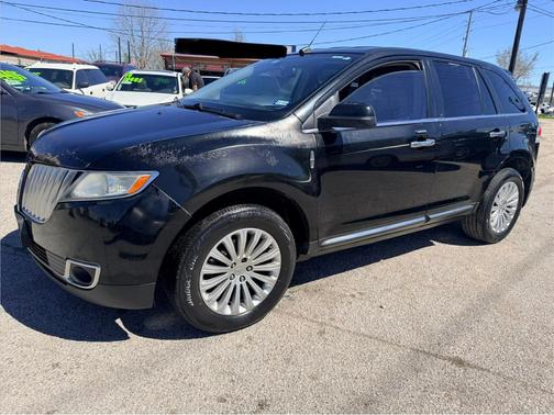 2011 Lincoln MKX Base