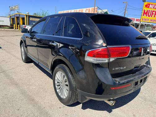 2011 Lincoln MKX Base