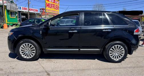 2011 Lincoln MKX Base