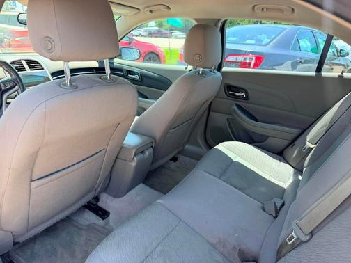 SILVER 2013 Chevrolet Malibu 1LS