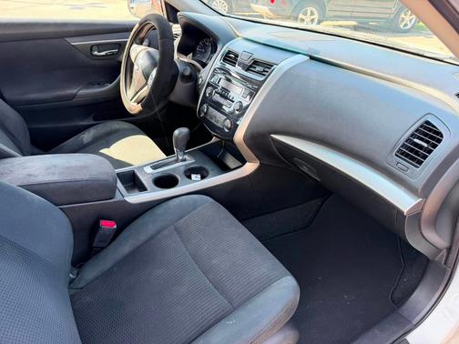 WHITE 2015 Nissan Altima 2.5 S