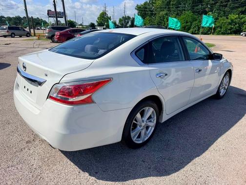 WHITE 2015 Nissan Altima 2.5 S