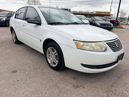 2005 Saturn Ion 2