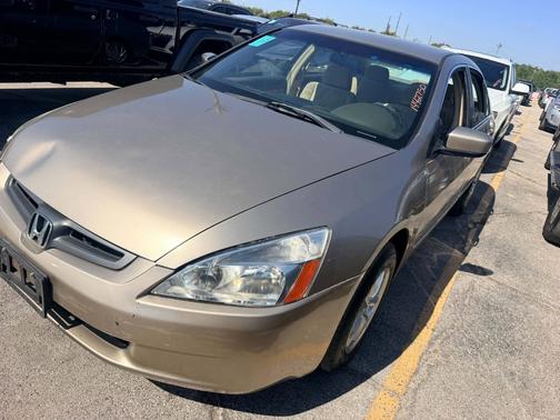 Gold 2005 Honda Accord LX